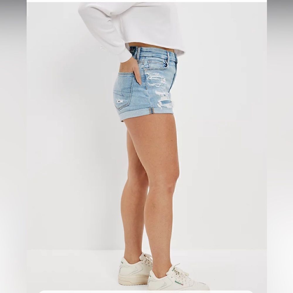 EXCELLENT DISTRESSED CONDITION WOMEN’S SIZE 6 STRETCH MOM SHORTS - Picture 3 of 10